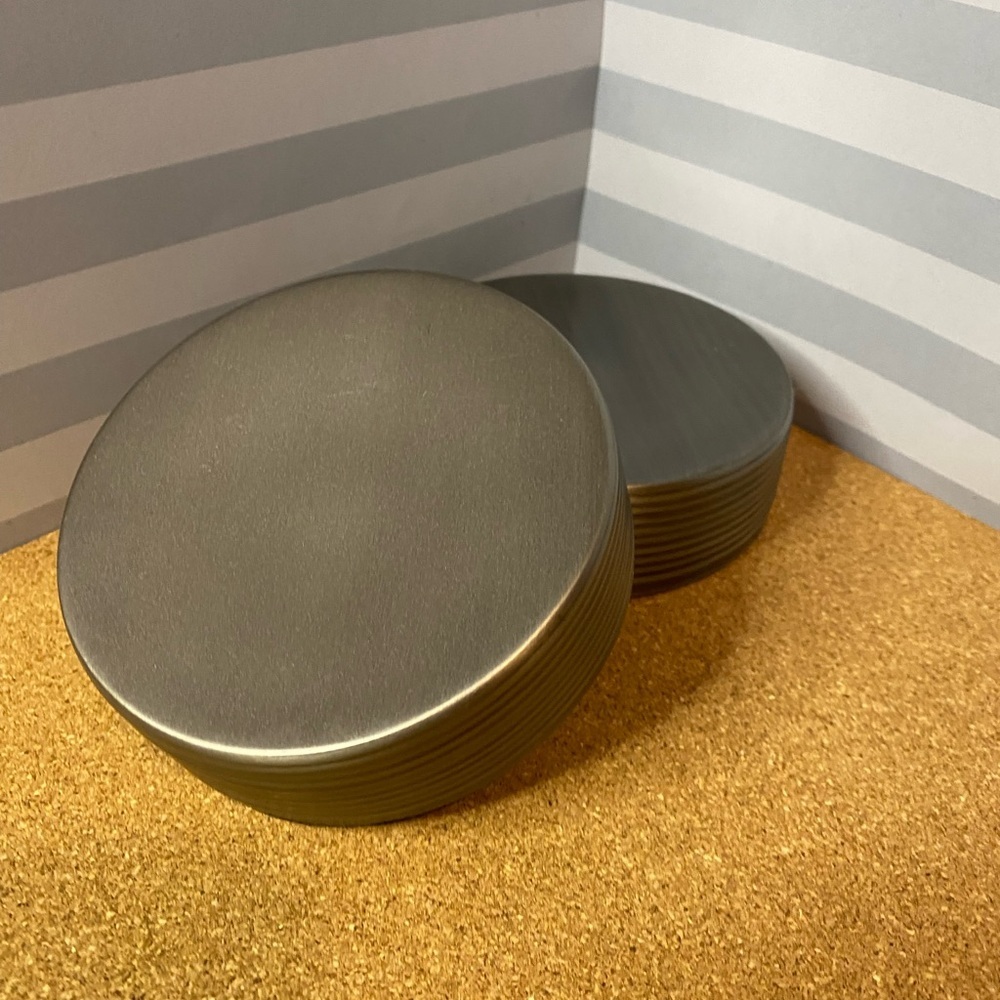 Reid soap dish